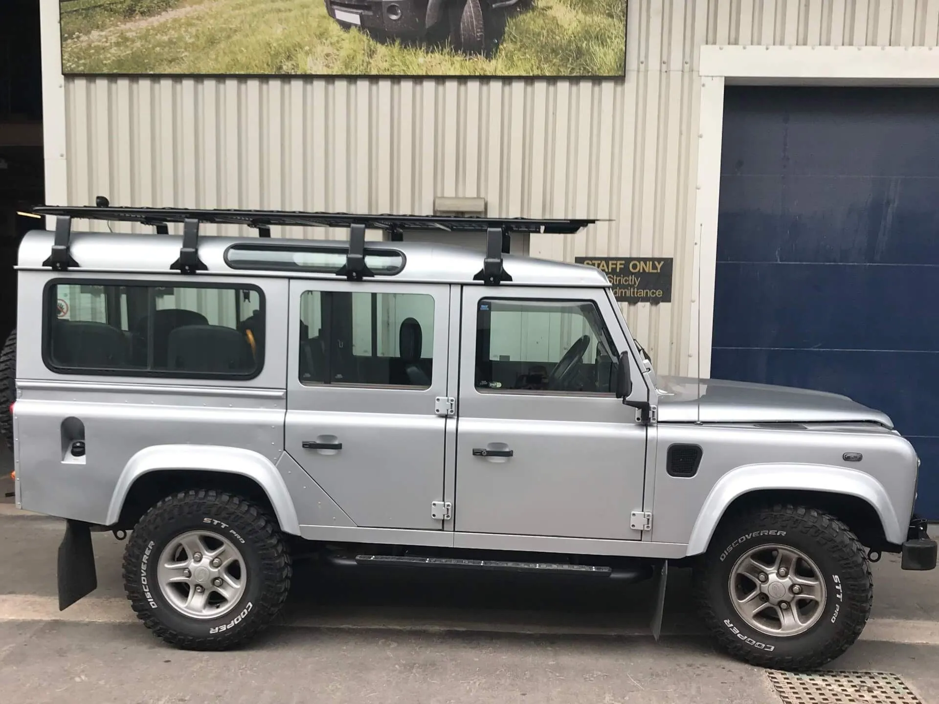 Expedition Aluminium Flat Roof Rack for Land Rover Defender 110 1971-2016