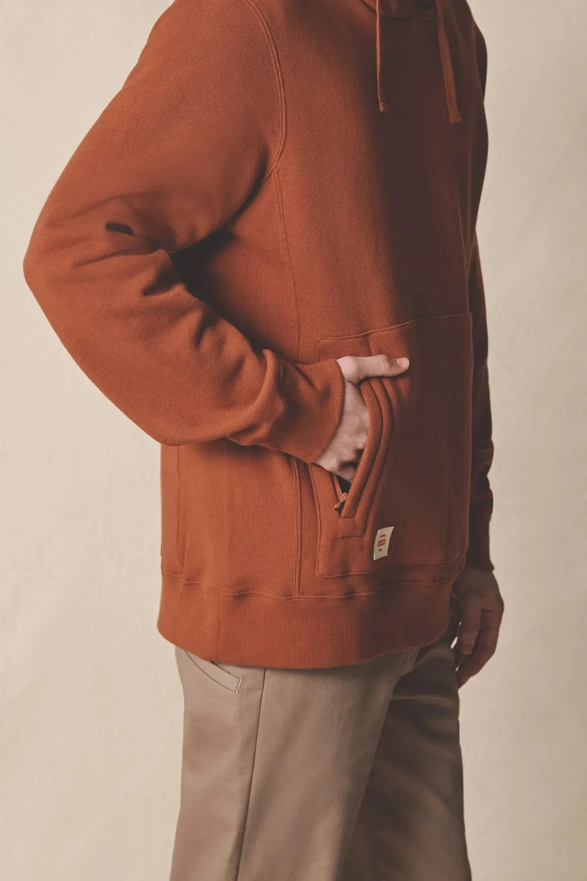 GLOBE HOODIE BURLY DARK WALNUT