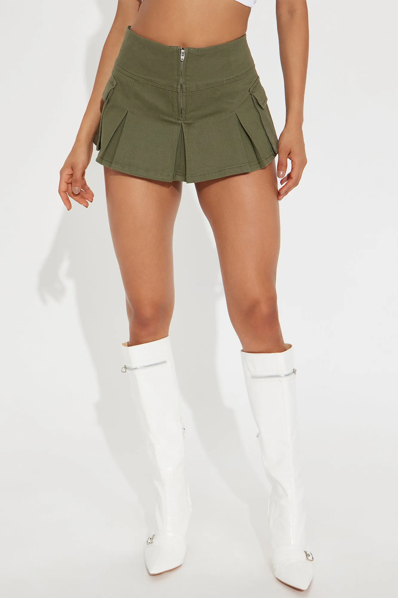 Kariss Cargo Micro Mini Skort - Olive