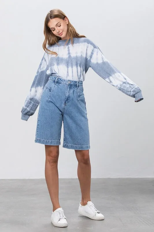 MEDIUM BLUE WASH DENIM MOM SHORTS