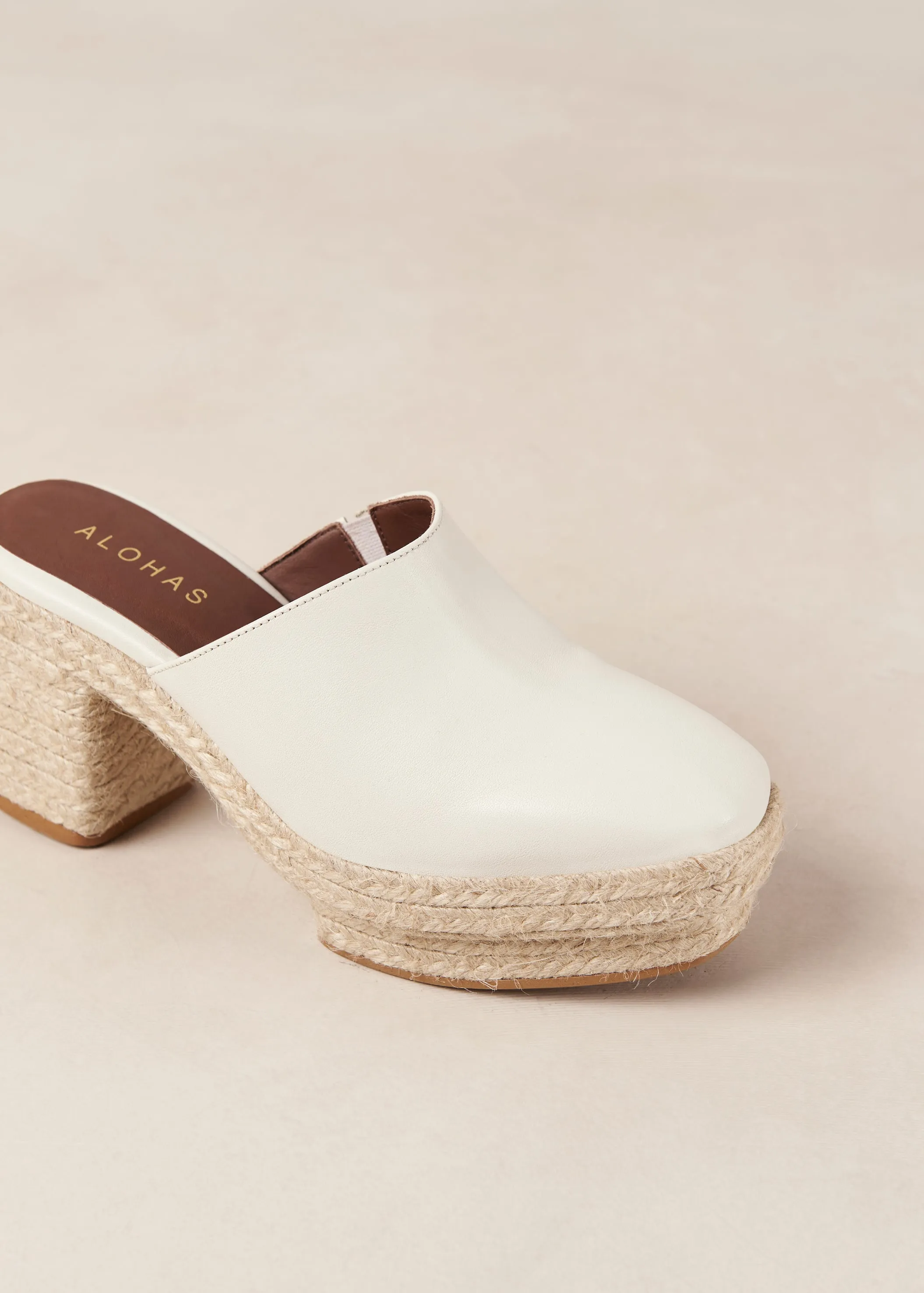 Pico Cream Leather Mules